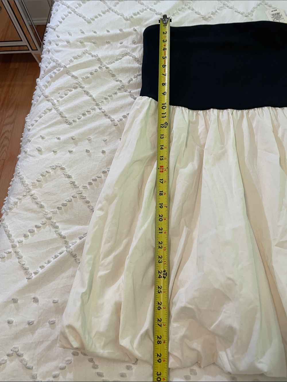 a new day Black Ribbed Strapless dress with bubble, hem, black and cream nwt - Picture 13 of 15